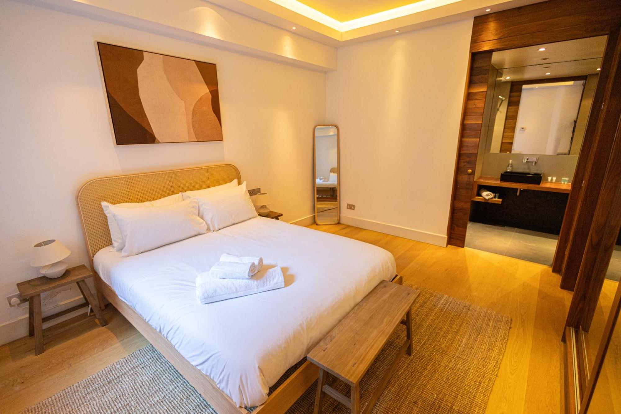 2Bedroom Gem In The Heart Of Kensington Londra Dış mekan fotoğraf