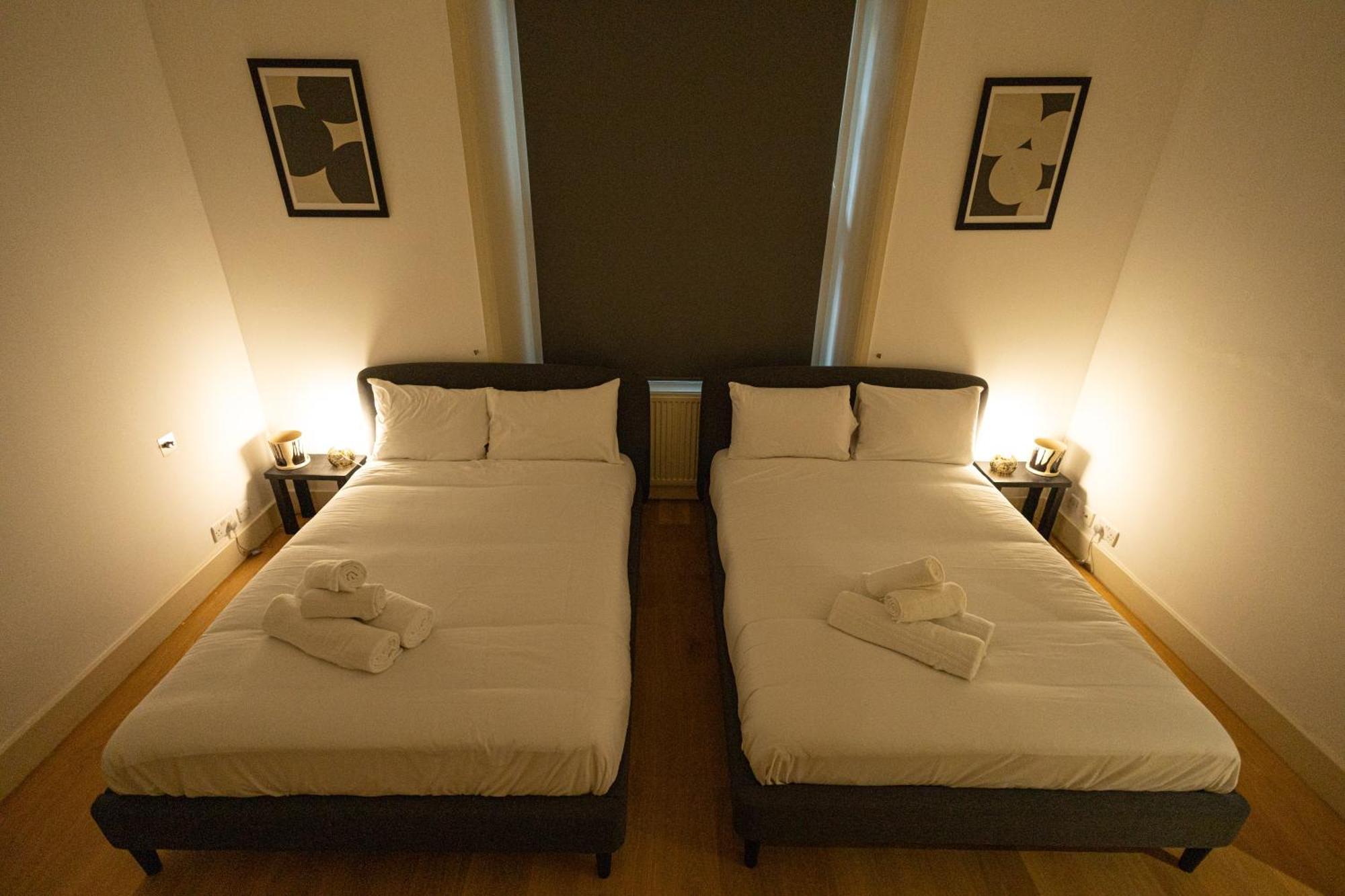 2Bedroom Gem In The Heart Of Kensington Londra Dış mekan fotoğraf