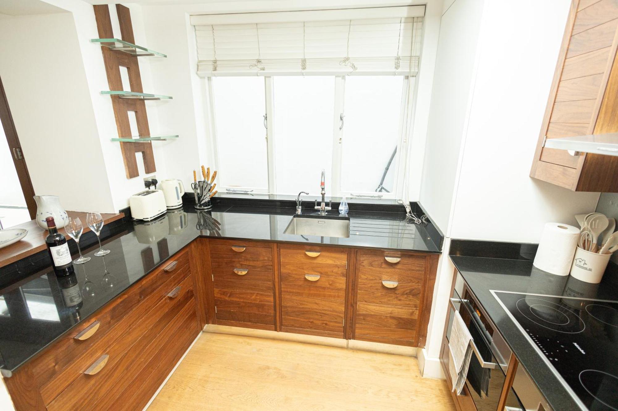 2Bedroom Gem In The Heart Of Kensington Londra Dış mekan fotoğraf